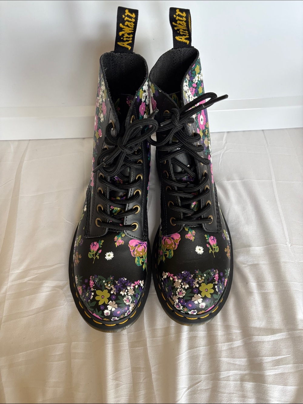 Dr. Martens 2 pr Black Floral Pascal 1460 and White Leather Lace-Up Boots SZ 7 - Picture 4 of 15